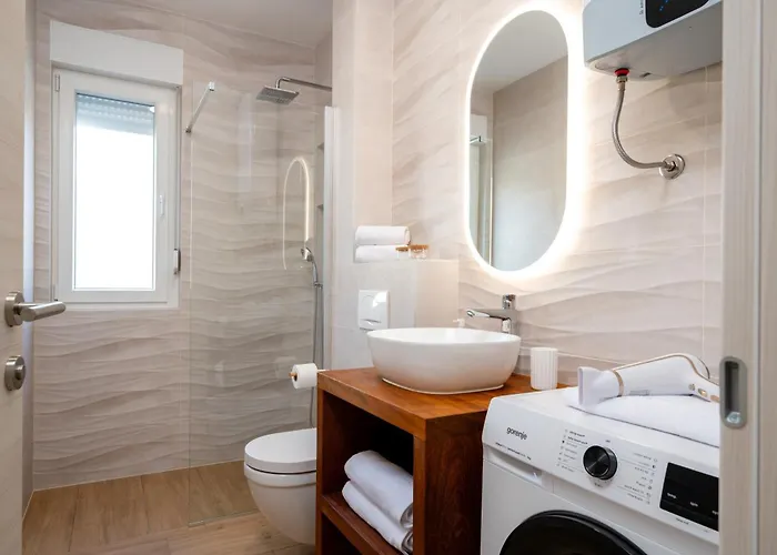 Apartament With Parking Space - 23977 Trogir