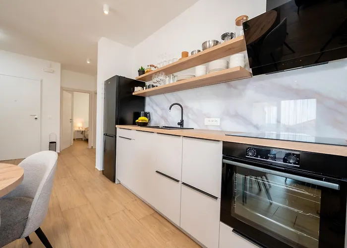 Appartement With Parking Space - 23977