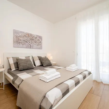 Lejlighed With Parking Space - 23977 Trogir